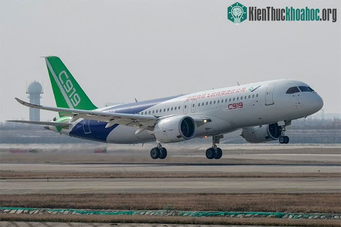 Máy báy C919 của Comac
