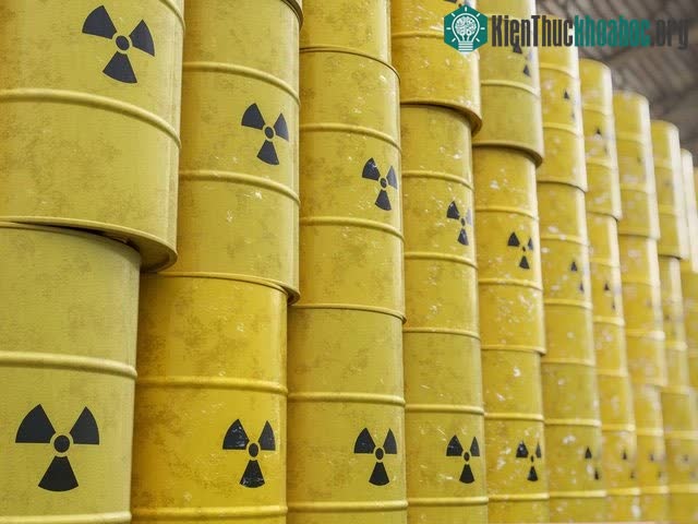 Các nhà khoa học đã phát triển loại pin có thể dùng tới hàng nghìn năm mà không cần cắm sạc! ảnh 0