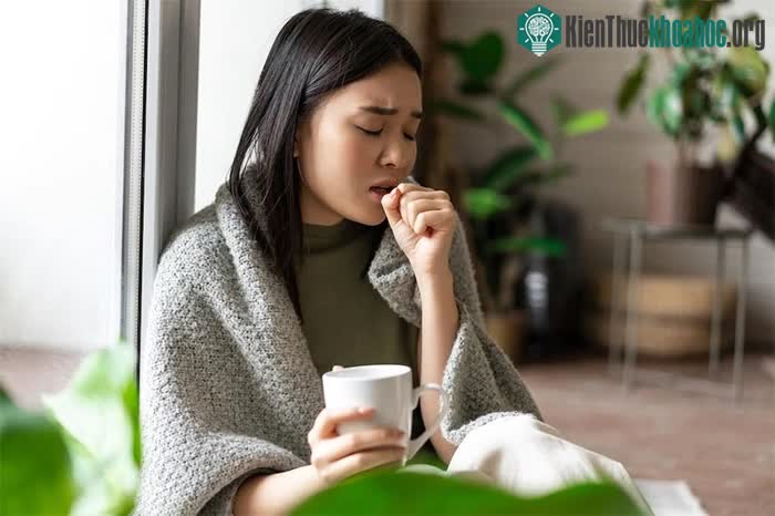 Tại sao tâm trạng phái nữ thay đổi trước kỳ kinh? ảnh 1