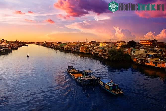 Sông nước ở Đồng bằng sông Cửu Long