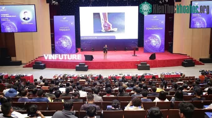 Hình ảnh Lễ trao giải thưởng VinFuture 2021.