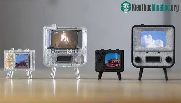 Hai mẫu tivi TinyTV Mini và TinyTV 2 được thiết kế theo phong cách cổ điển