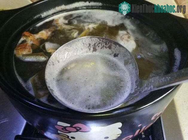 Có một số loại bọt cần vớt bỏ, nhưng lại có một số khác nên tích cực tiêu thụ.