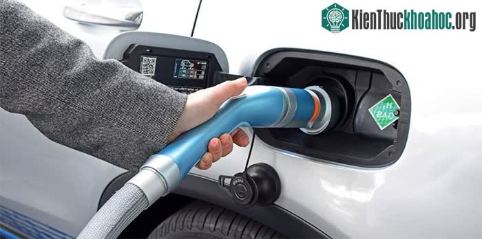 Hydro cũng là nhiên liệu sạch được nghiên cứu cho ô tô