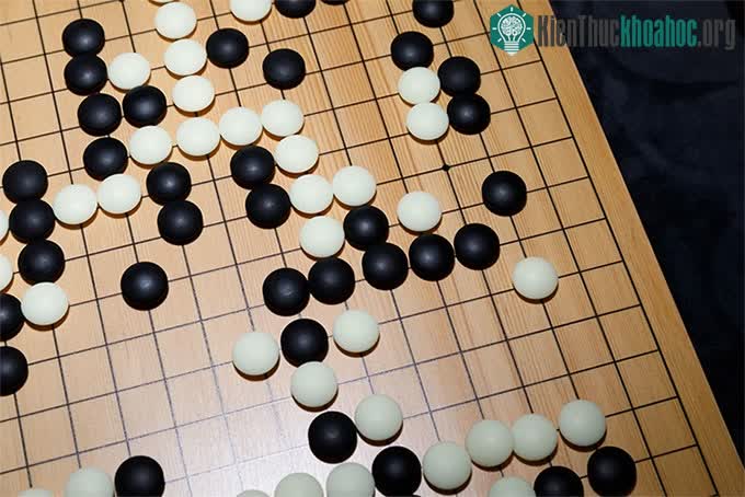 Sau cờ vây, nhiều bộ môn cờ khác cũng đã bị AI lấn át như cờ vua, cờ tướng...