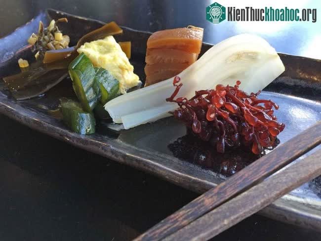 Các loại rau củ là món không bao giờ thiếu trên mâm cơm người Nhật