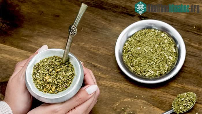 Trà Yerba Mate có hoạt tính ức chế monoamin oxydase (MAOI).