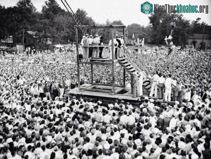 Việc thi công cuối cùng ở Mỹ, năm 1936.
