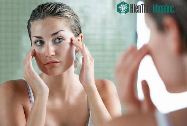 Việc đổi sang một loại sữa thực vật cũng không phải là cách giúp bạn thoát khỏi nỗi ám ảnh về mụn