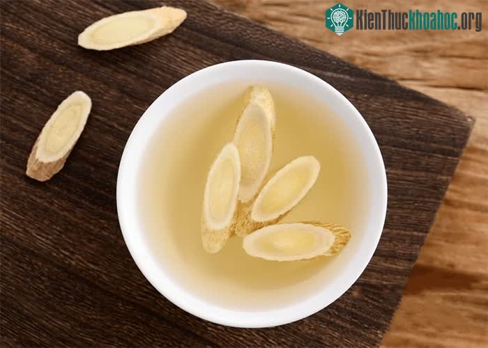 Đun xương cựa trong nước đem lại hiệu quả cao.