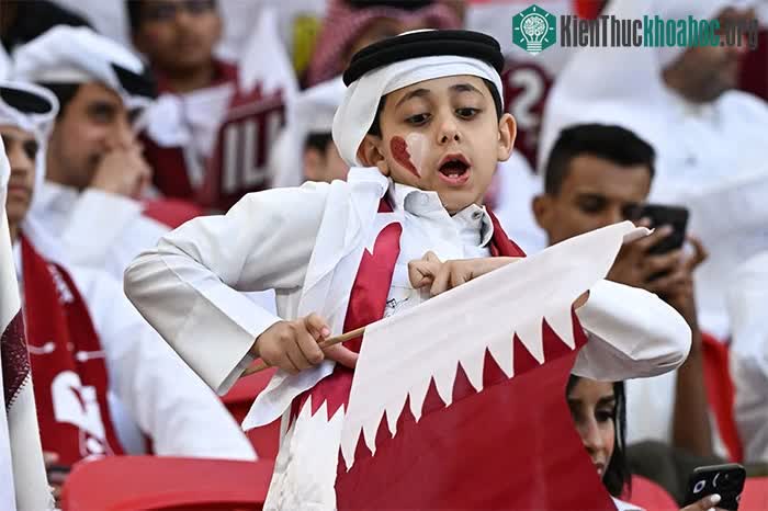 Chiếc mũ biểu tượng của World Cup 2022: Mang ý nghĩa đặc biệt, phá vỡ định kiến bấy lâu về đất nước Trung Đông ảnh 4