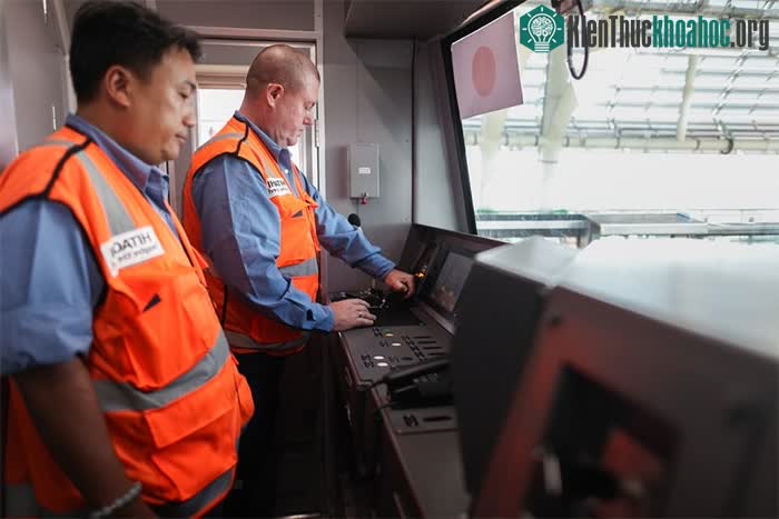 Hành trình hơn 10km chạy thử trên cao của tàu metro số 1 ảnh 5
