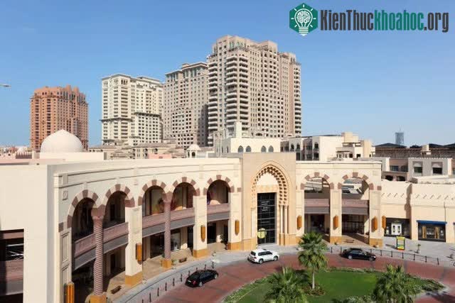 Doha giờ đây đầy rẫy các trung tâm mua sắm sang trọng.
