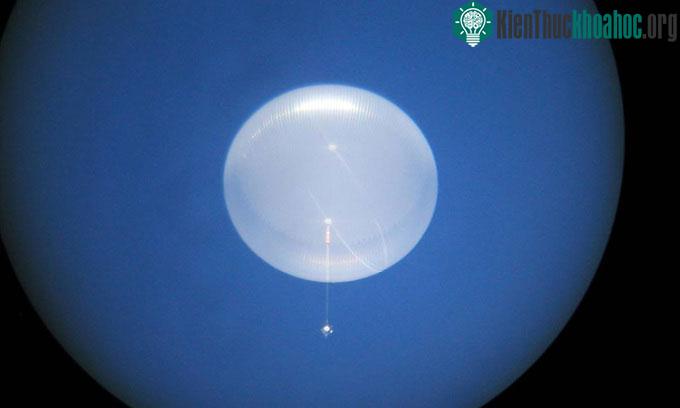 Khí cầu siêu áp hoạt động trong thời hạn siêu dài của NASA trong chuyến bay ở Nam Cực.