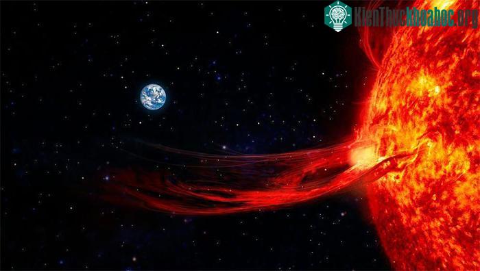 Một "quả pháo vũ trụ" vừa được Mặt trời bắn ra.