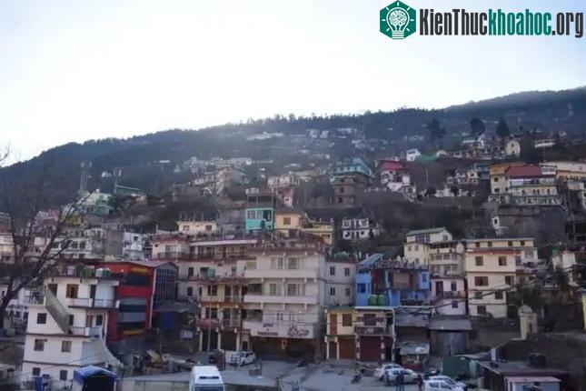 Gần 20.000 người sống ở Joshimath.