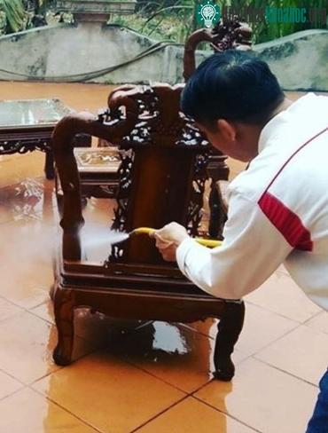 Sử dụng máy rửa xe