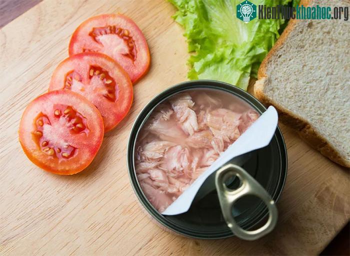 Ăn nhiều cá ngừ đóng hộp gây ngộ độc thủy ngân? ảnh 1