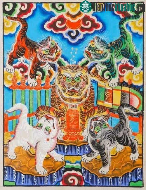 Bức "Ngũ hổ"&nbsp;tượng trưng cho tín ngưỡng đậm chất dân gian của người Việt.