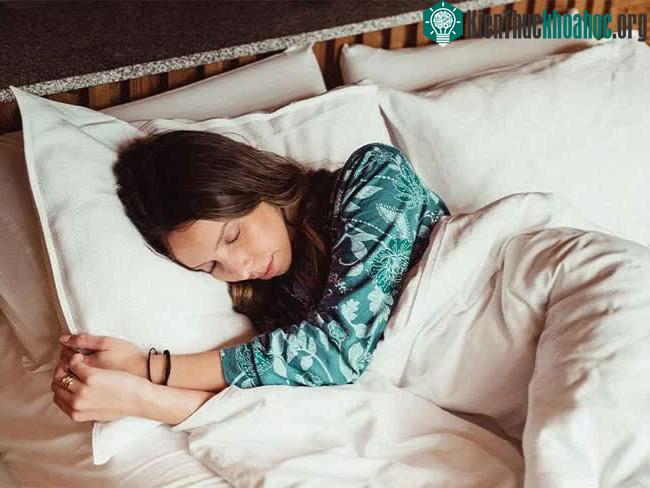 Bạn cần ngủ 8 tiếng mỗi ngày