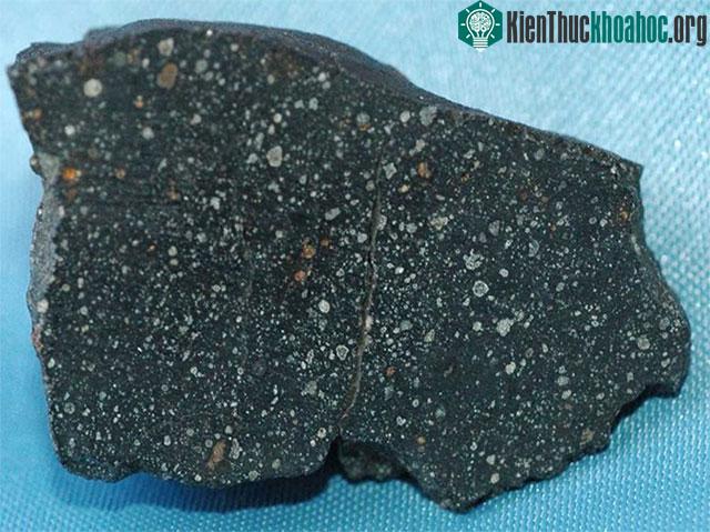 Một mẩu của thiên thạch Murchison lừng danh