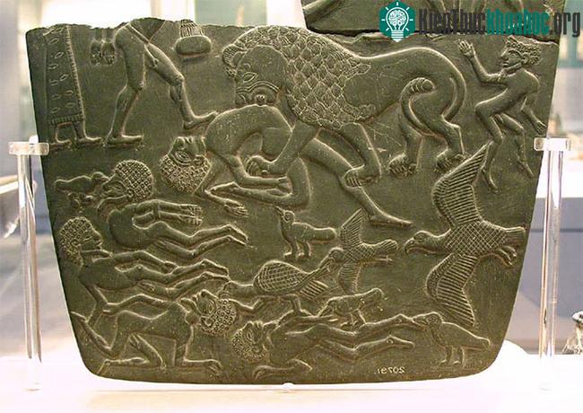 &nbsp;Đá metasiltstone là một loại đá bột kết biến chất, ít bị nứt trong quá trình chạm khắc hơn đá gốc.