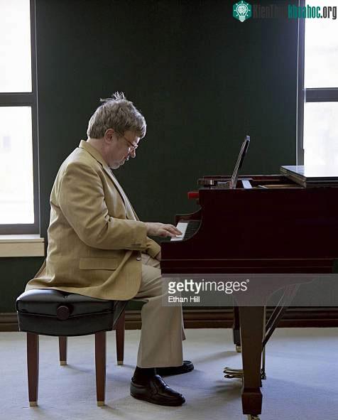 Kim Peek có thể trả lời gần như mọi câu hỏi trong 15 lĩnh vực khác nhau.