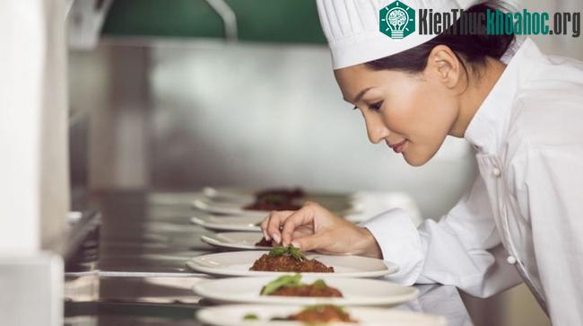 Nguồn gốc bất ngờ của ngôi sao Michelin: Từ công ty lốp xe đến hệ thống đánh giá nhà hàng chất lượng bậc nhất ảnh 4