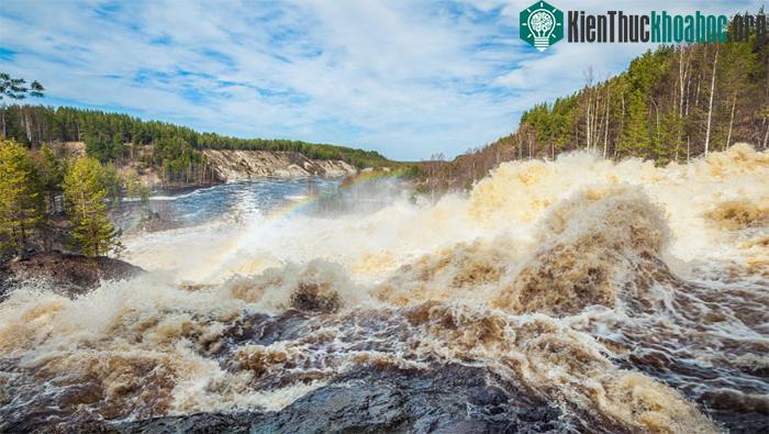 Núi Hirvas, Karelia