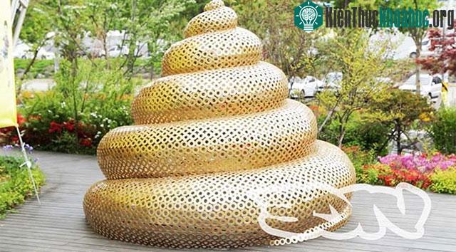 Rượu gạo lên men từ phân người