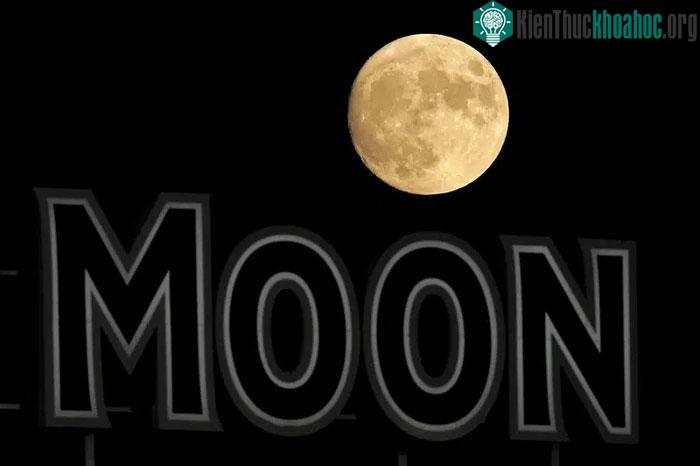 Cơ quan Vũ trụ châu Âu muốn tạo ra một múi giờ riêng dành cho Mặt trăng.