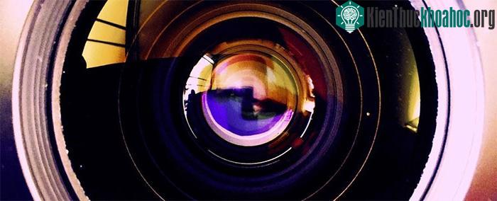 Camera tốc độ màn trập cực nhanh