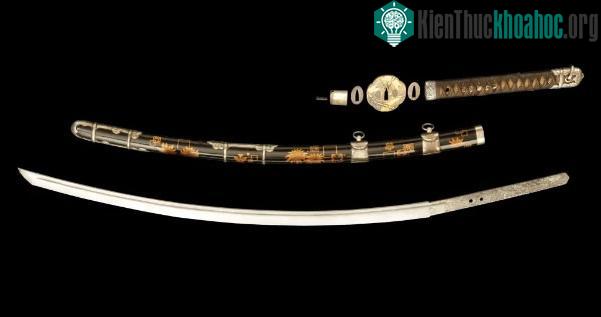 Kiếm Samurai Tachi - 100.000.000 triệu USD ~ hơn 2.351 tỷ đồng