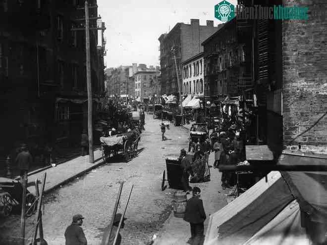 Khu vực Mulberry bend ở Little Italy của New York khoảng năm 1890