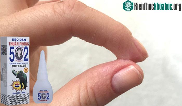 Keo 502 có khả năng kết dính rất chắc chắn.