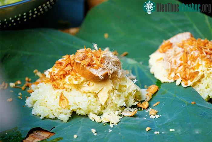 Nếu bạn đang cố gắng giảm cân thì nên hạn chế ăn xôi quá nhiều.