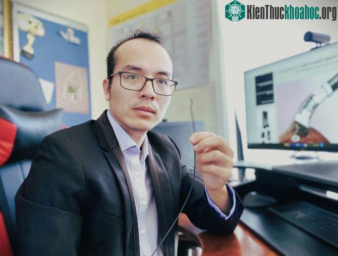 Tiến sĩ Đỗ Thanh Nhỏ