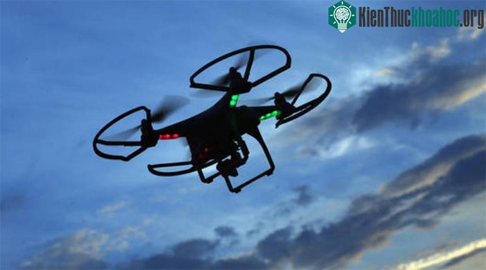 Máy bay không người lái