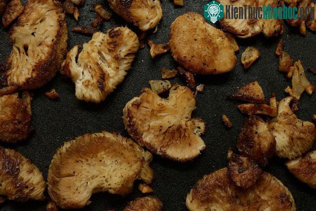 Đây là một thực phẩm lý tưởng cho bệnh nhân tăng huyết áp và các bệnh tim mạch.