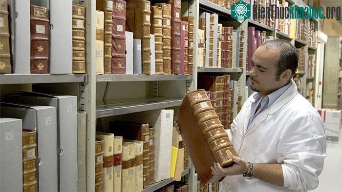 Chiêm ngưỡng những thư viện sách quý lớn trên thế giới ảnh 10