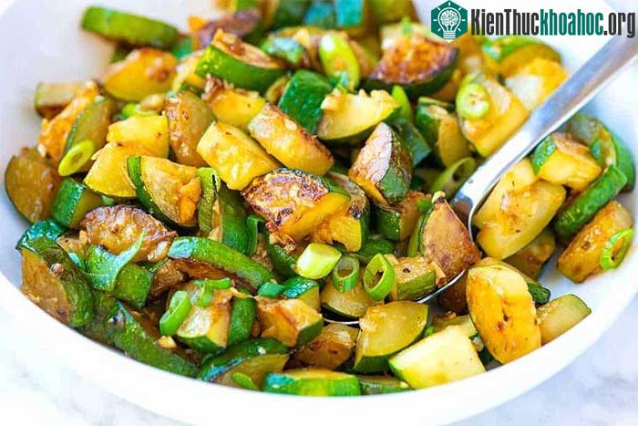 Lợi ích tuyệt vời của bí ngòi đối với sức khỏe ảnh 3