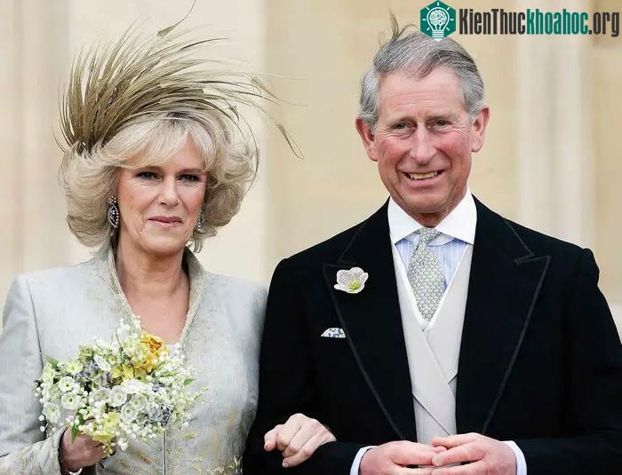 Vua Charles III và vương hậu Camila.