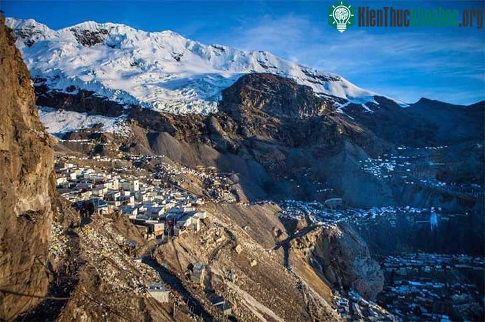 Nơi cao nhất: La Rinconada, Peru