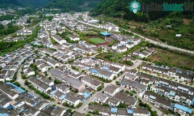 Tỉnh Tứ Xuyên thường xuyên trải qua động đất lớn.