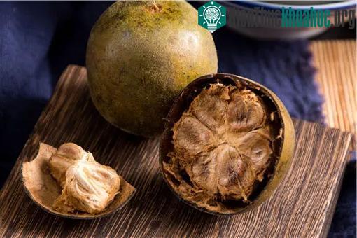 La hán là loại quả vị ngọt, tính mát, không độc.