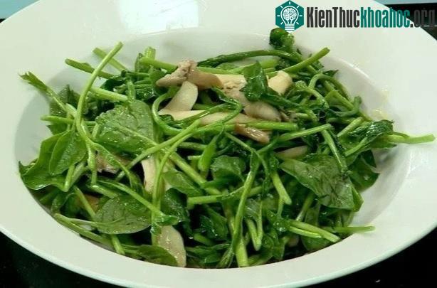 Rau mồng tơi rất tốt nhưng không phải ai cũng có thể ăn được.