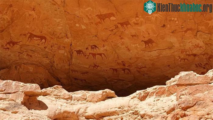 Hình vẽ, khắc trên đá ở Ennedi Massif