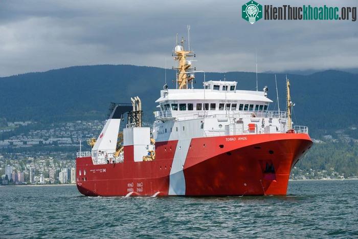 Tàu CGS John Cabot của Canada