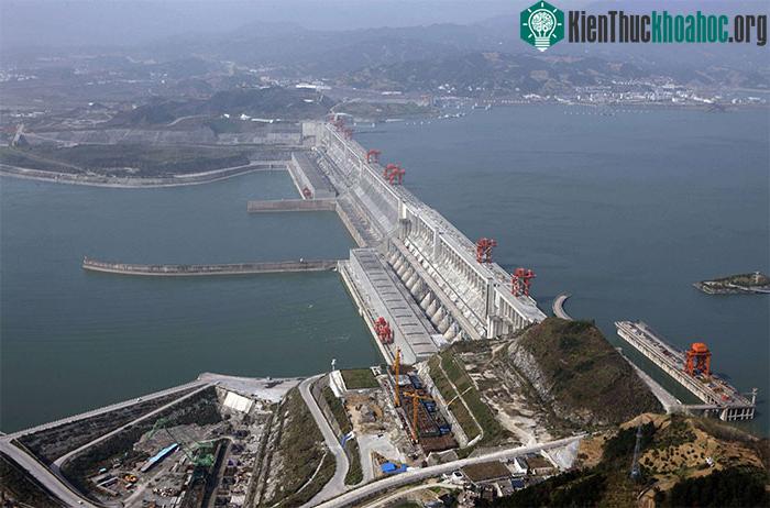 Đập Tam Hiệp sẽ trở thành con đập lớn thứ hai thế giới nếu siêu đập Yarlung Zangbo xây xong