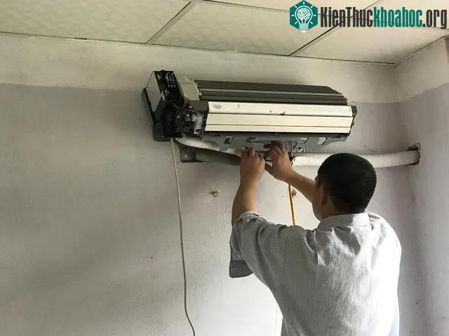 Điều hòa xuất hiện hiện tượng lạ khiến gia chủ giật mình ảnh 2